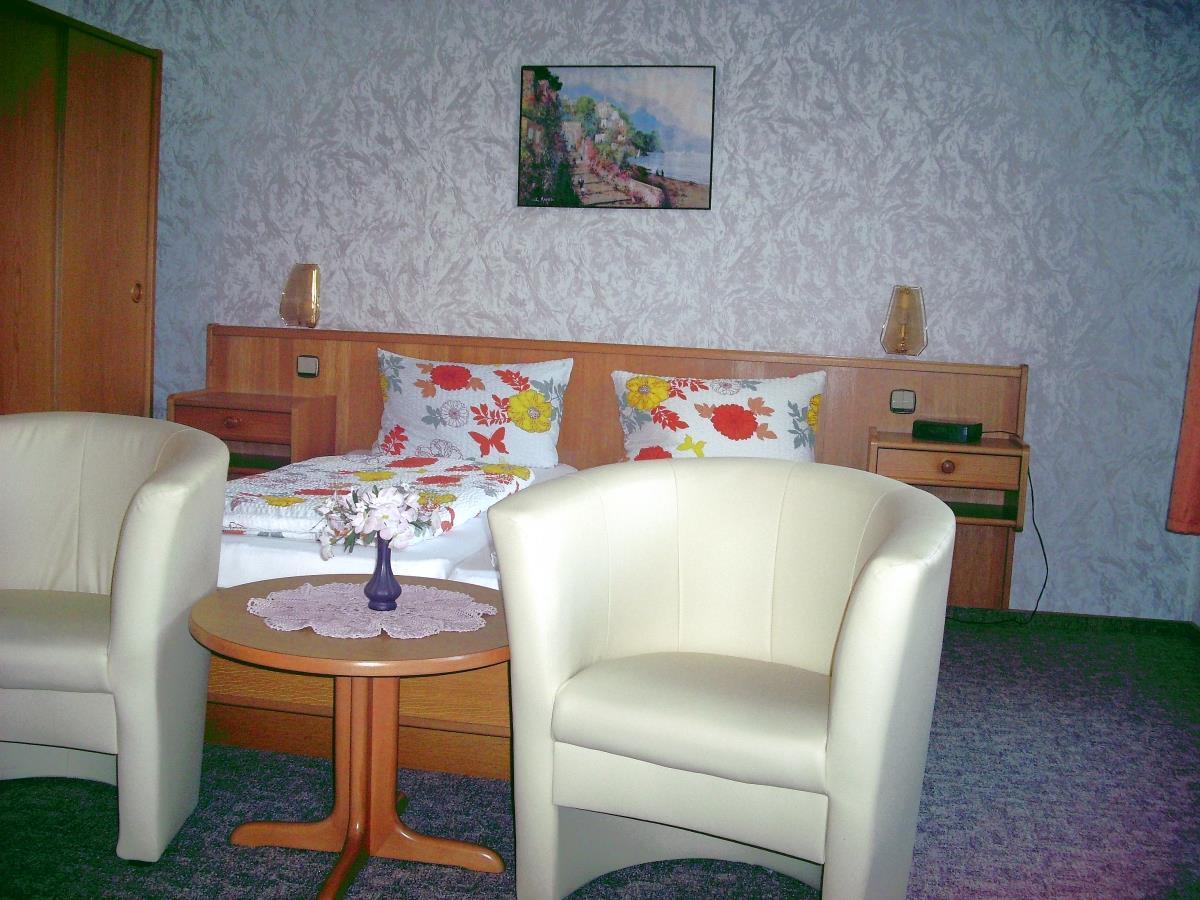 Hotel Pension Am Kurmittelhaus Bad Grund Ngoại thất bức ảnh