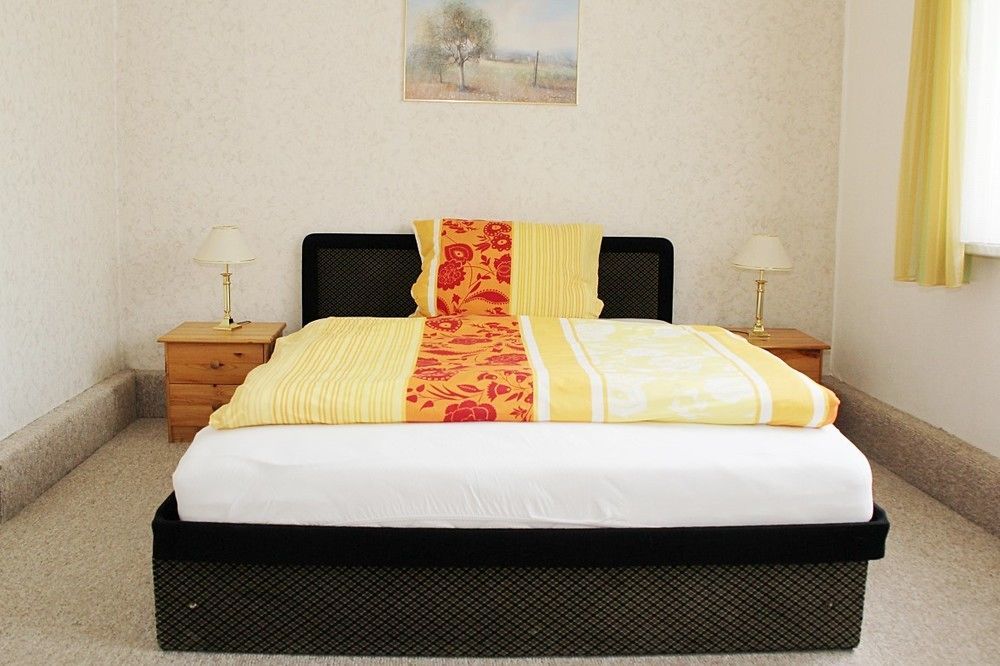 Hotel Pension Am Kurmittelhaus Bad Grund Ngoại thất bức ảnh