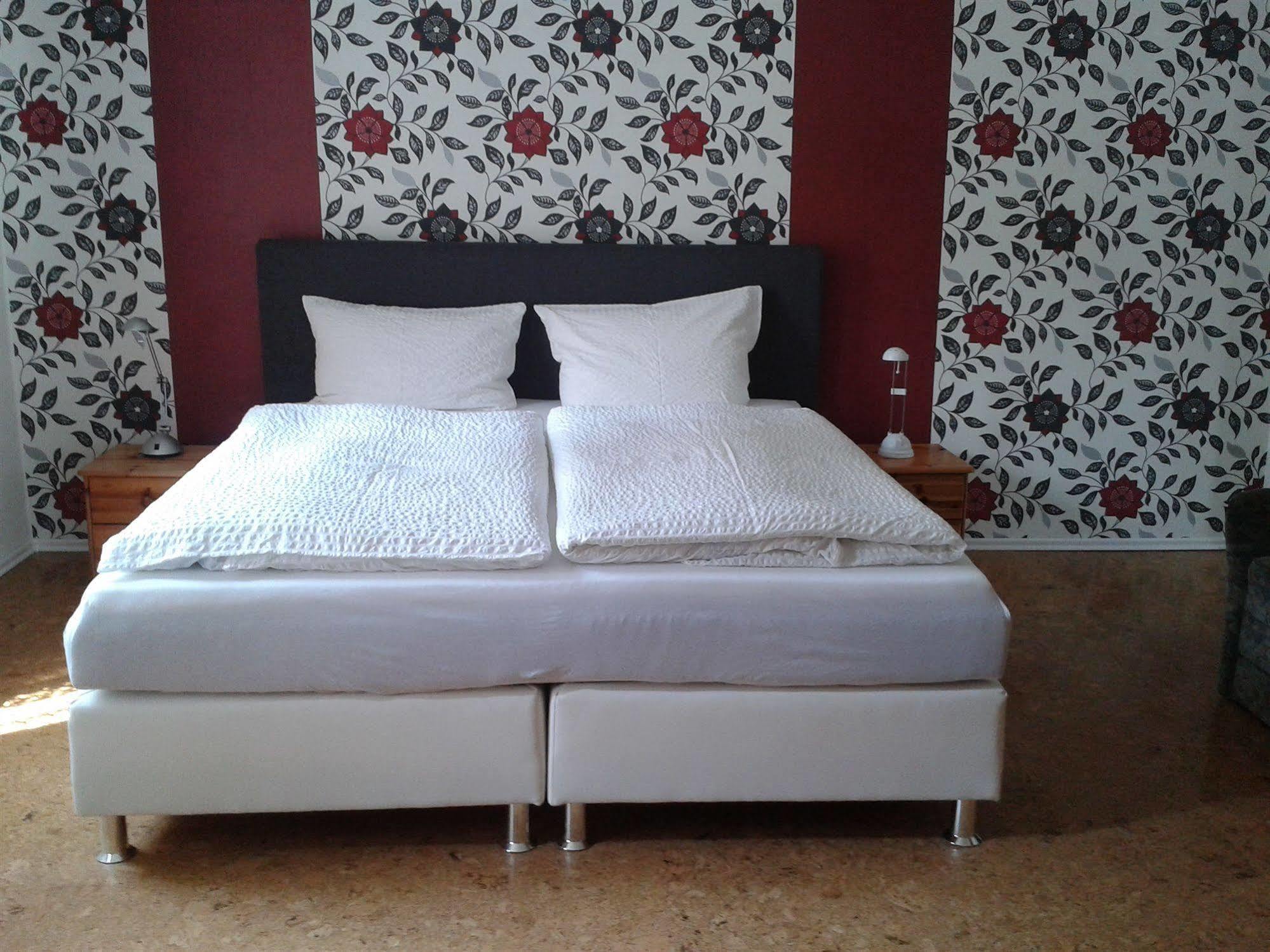 Hotel Pension Am Kurmittelhaus Bad Grund Ngoại thất bức ảnh