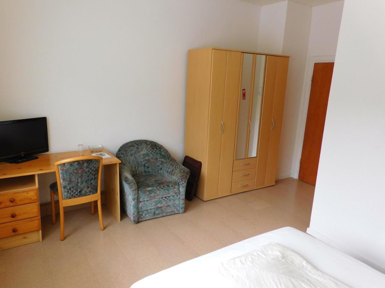 Hotel Pension Am Kurmittelhaus Bad Grund Ngoại thất bức ảnh